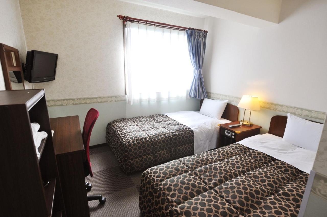 Futsukaichi Green Hotel Chikushino Dış mekan fotoğraf